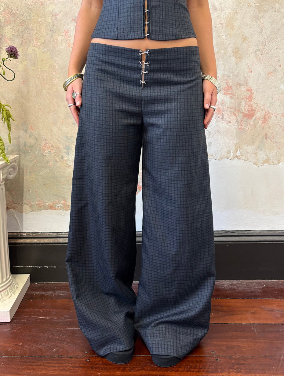 ‘Hooked’ pant
