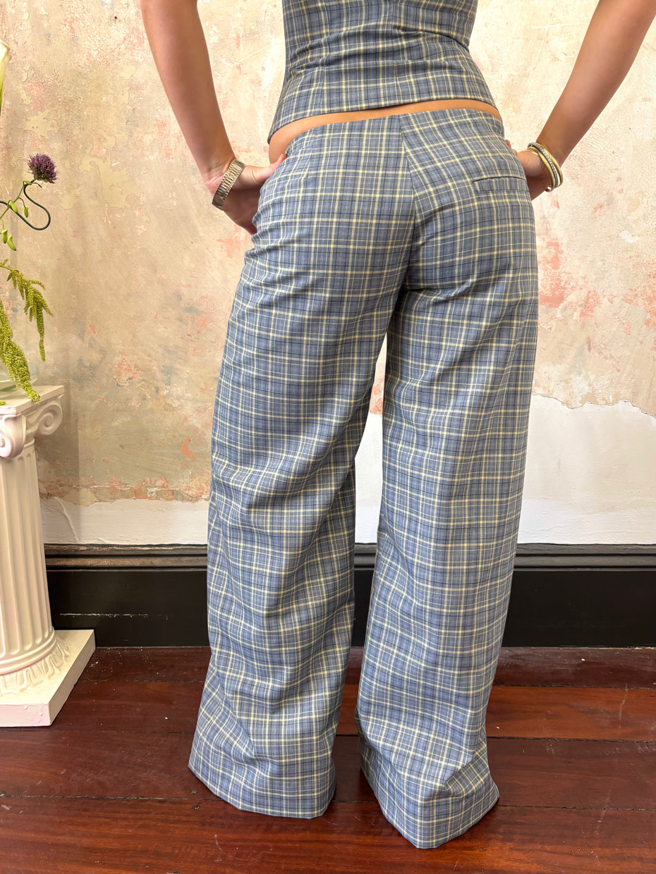 ‘Hooked’ pant